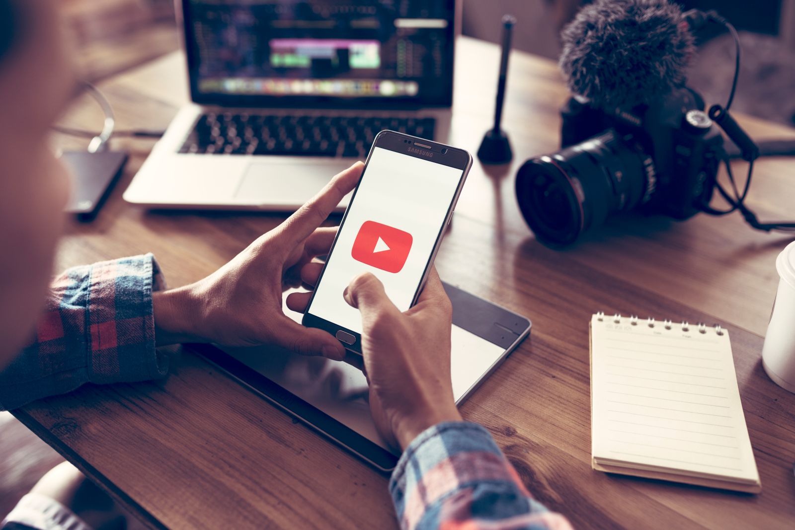 Top 5 Subscribed Channels on YouTube