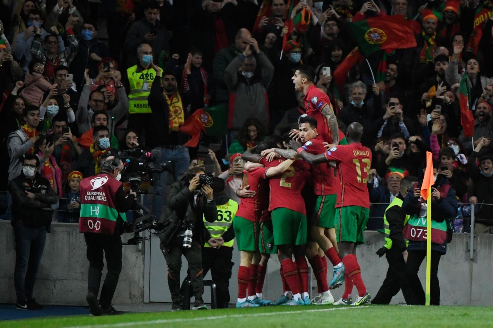 البرتغال إلى المونديال القطري