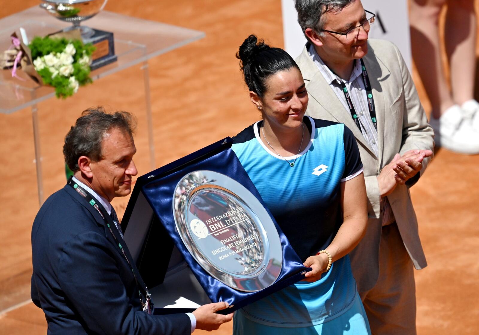 أنس جابر تكتفي بالمركز الثاني (المصدر: أ ف ب)