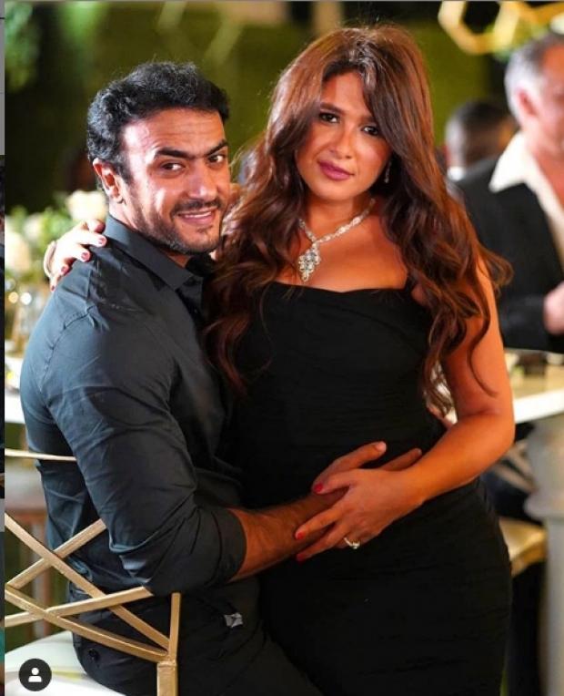 ياسمين عبد العزيز