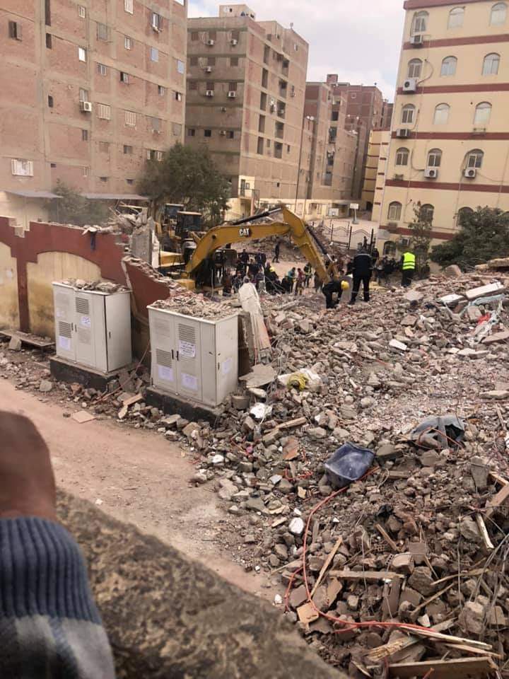 building collapsed in cairo