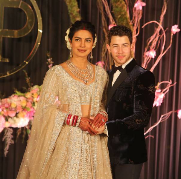 بريانكا شوبرا ونيك جوناس في حفل زفافهما