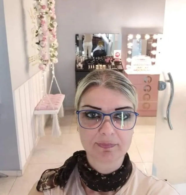 رباب كنعان