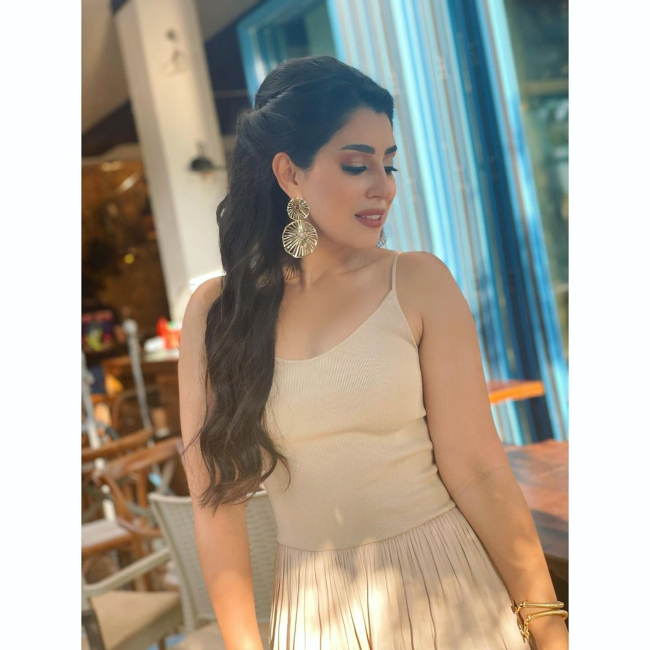 آيتن عامر
