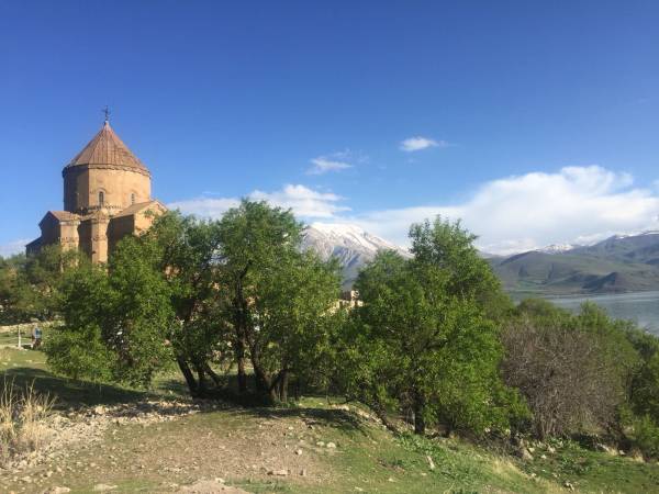 الكنيسة الأرمنية Ahtamar