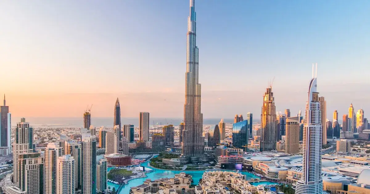 اليوم الأول