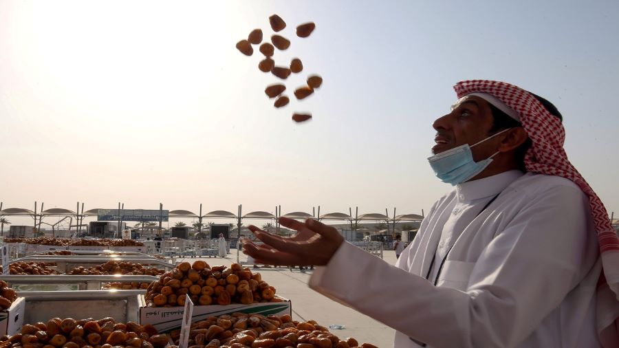 خدمات سوق الرياض الموسمي للتمور