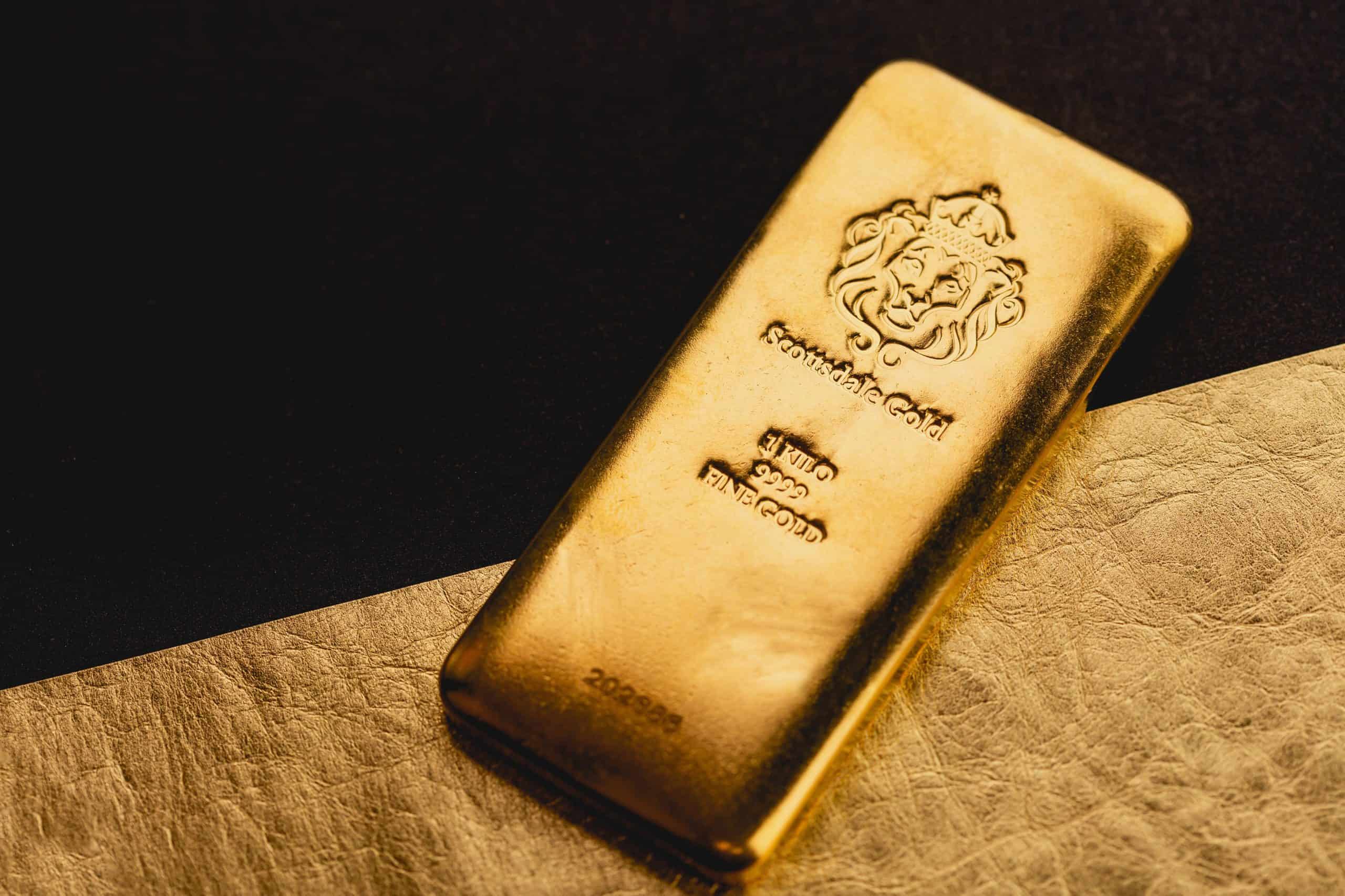سعر سبيكة الذهب 100 جرام في الإمارات بالدولار