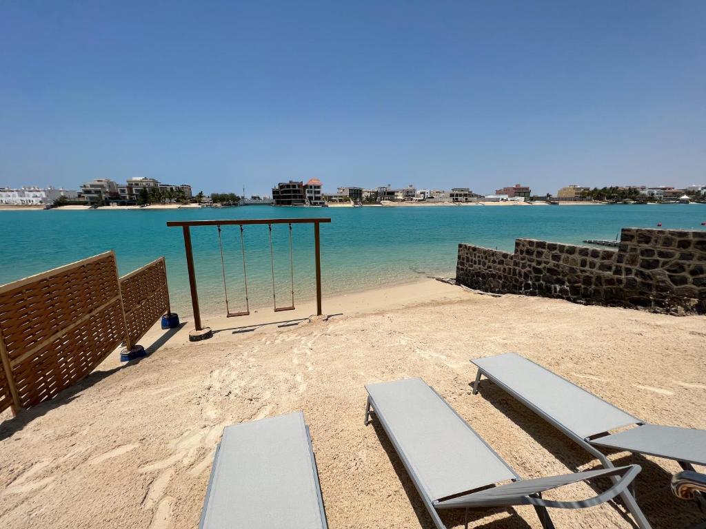شاطئ درة العروس بجدة
