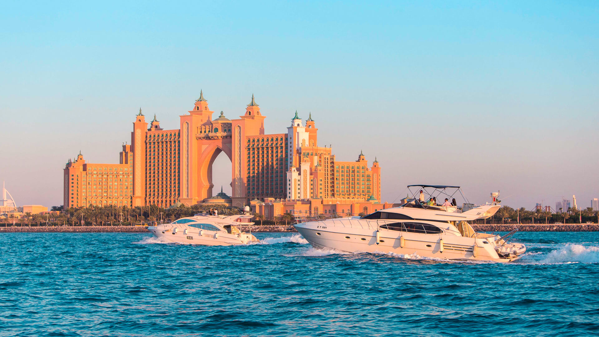 شركة مالا لليخوت Mala Yacht Rental Dubai