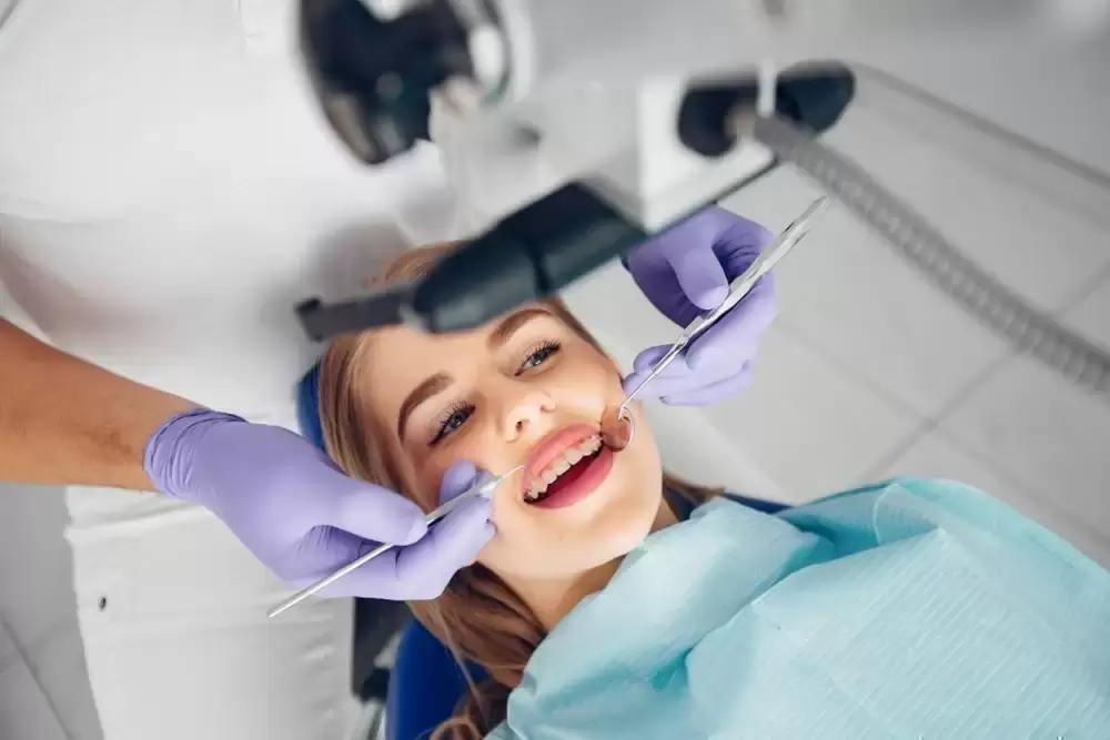 عيادة Levantine Dental Clinic