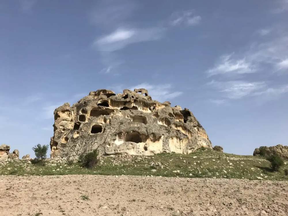 قلعة افياليس