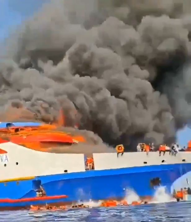 Massive ferry fire leaves 3 killed near Sulawesi Indonesia 
