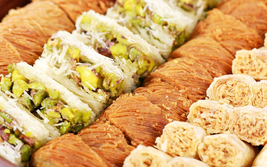 محل حلويات عرفات