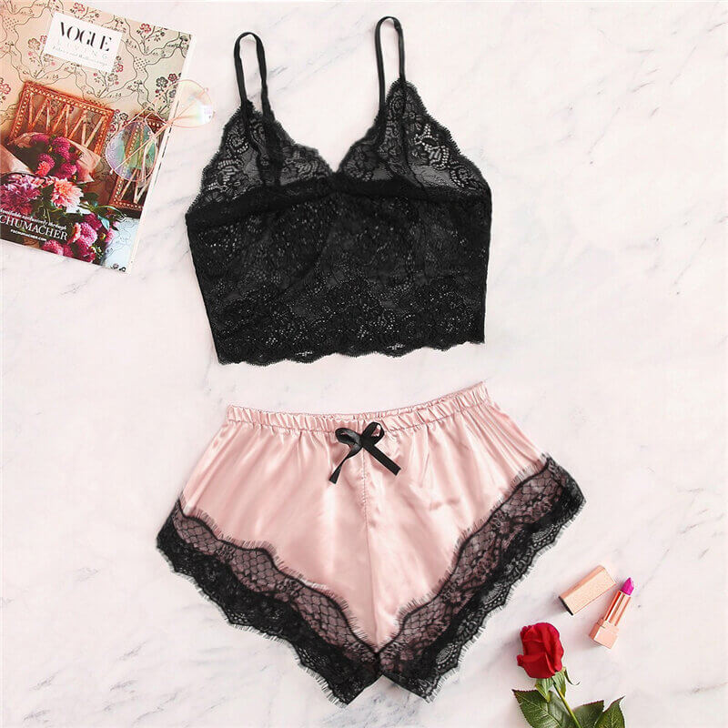 محل Hidden Beauty Lingerie