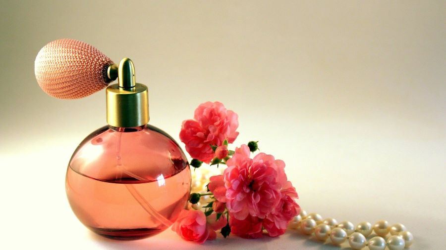 محلات عطور في جاليريا مول ابوظبي