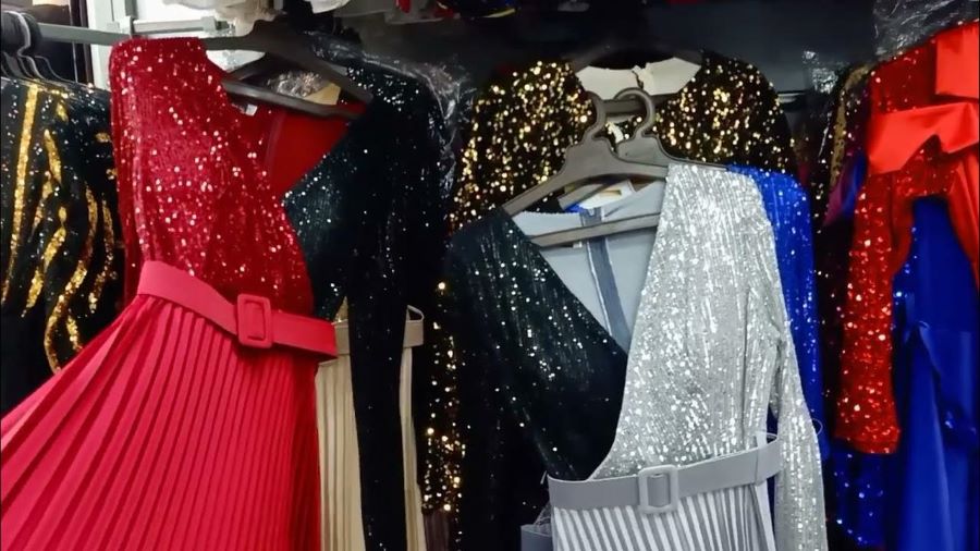 محلات فساتين الياسمين مول في جدة