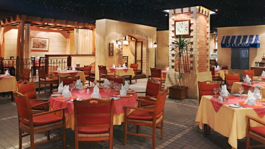 مطاعم حديقة الملقا الرياض