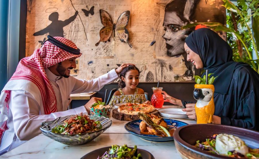مطاعم فرسان سنترال مول في أبوظبي