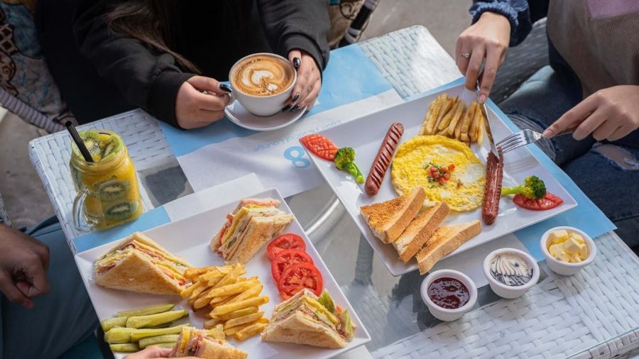 مطعم ايرث كافيه