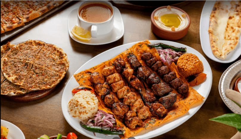 مطاعم وكافيهات متحف البراءة اسطنبول