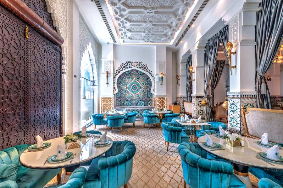 مطعم باب المنصور