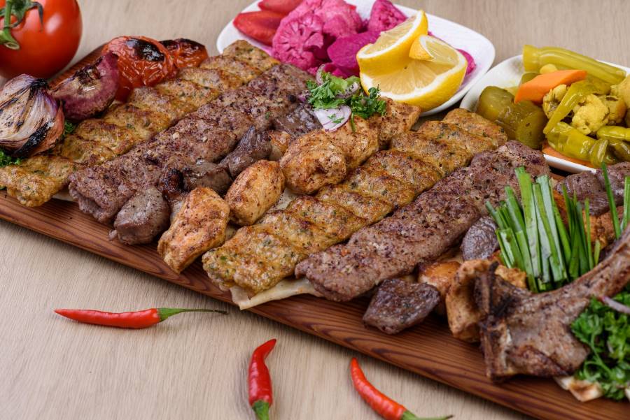 مطعم شواية العميد البخاري