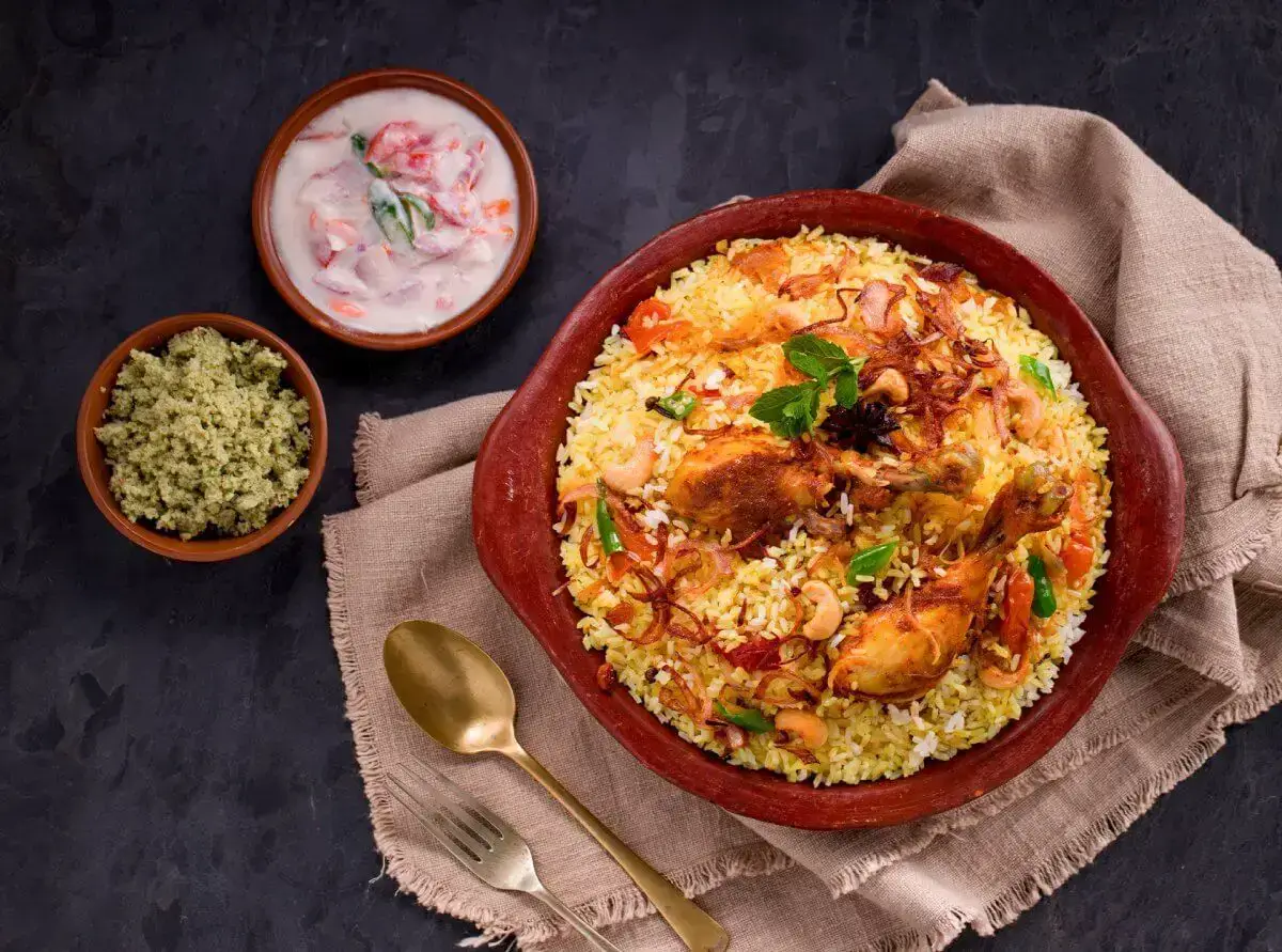 مطعم مدفون السدة