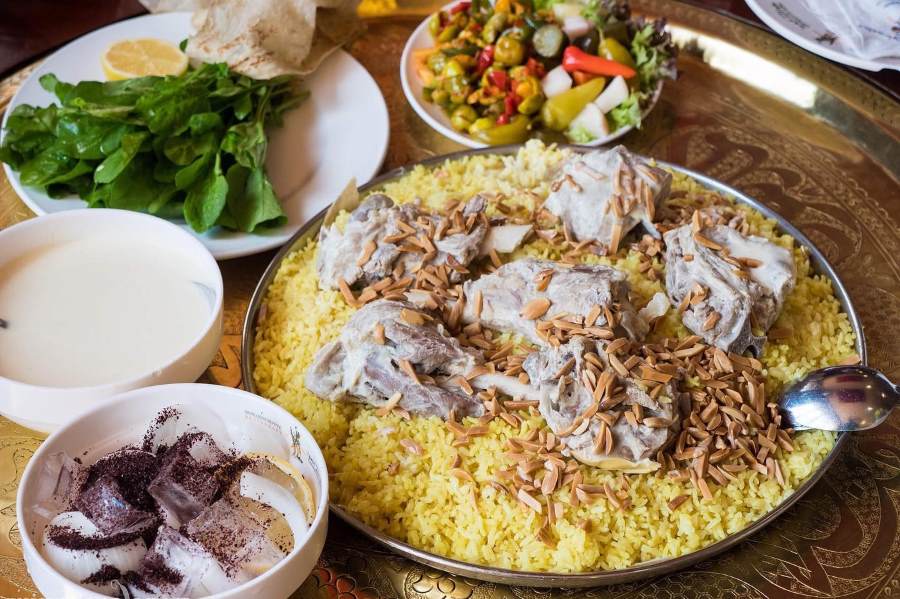 مطعم منسف بلدي Mansaf Baladi