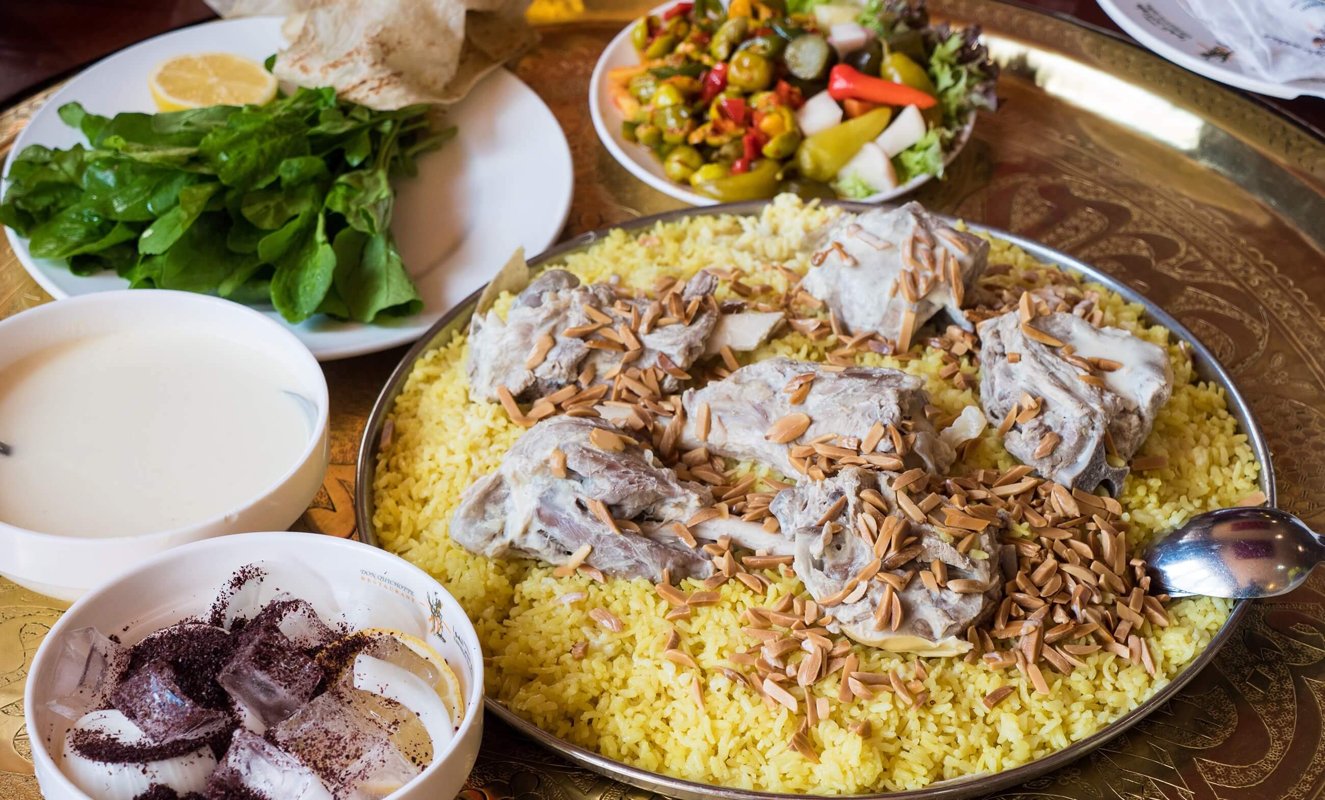 مطعم وحلويات روابينا