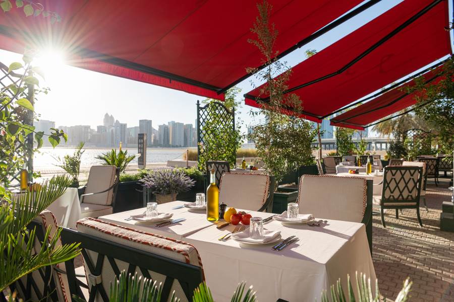 مطعم LPM Restaurant & Bar
