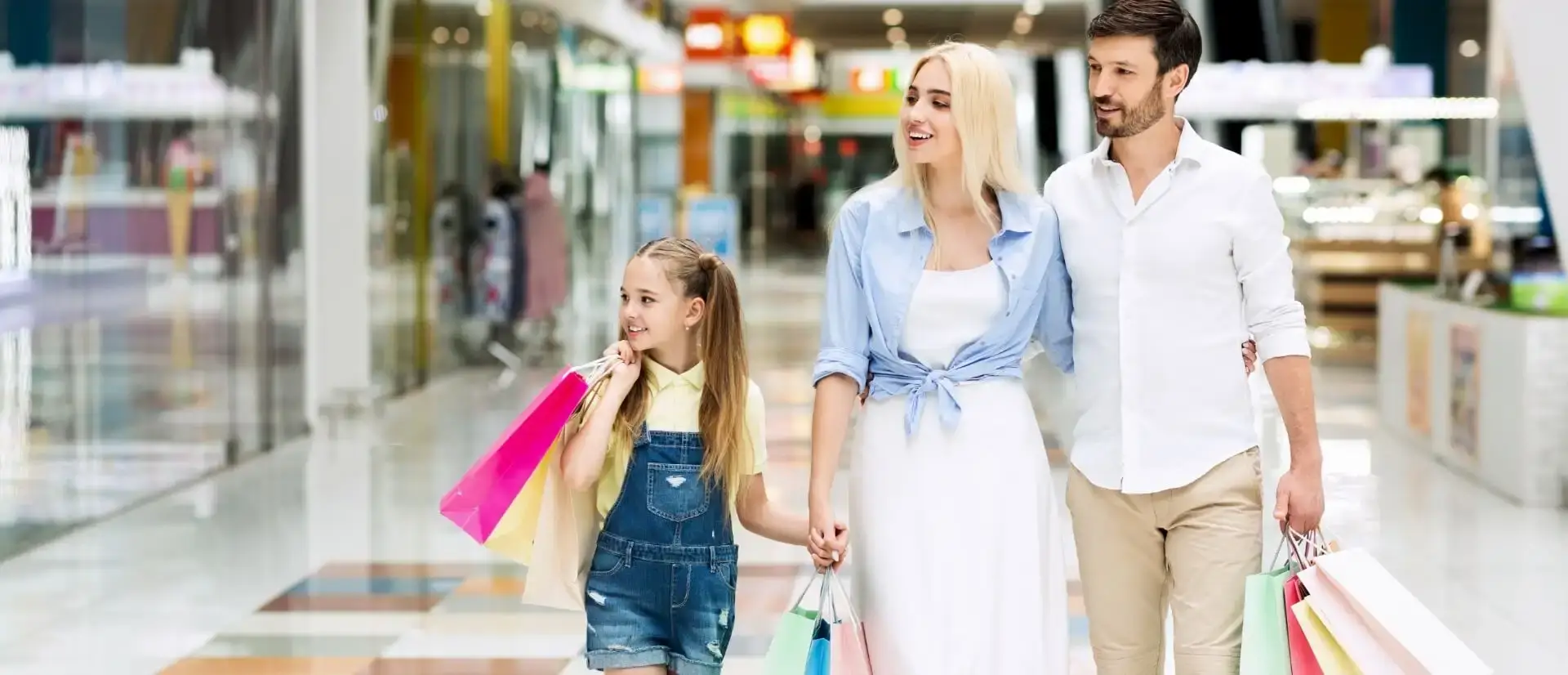 موقع ذا سيركل مول دبي وطرق التواصل المتاحة