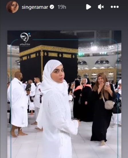 الفنانة قمر