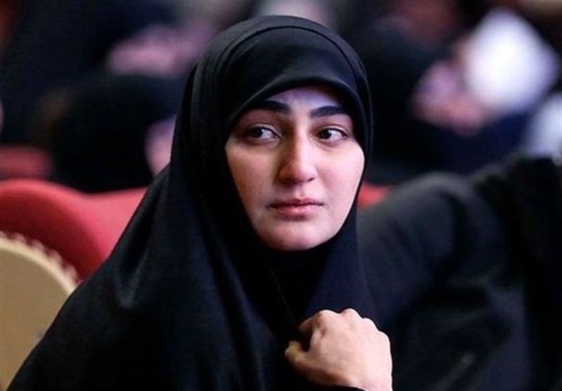 زينب سليماني