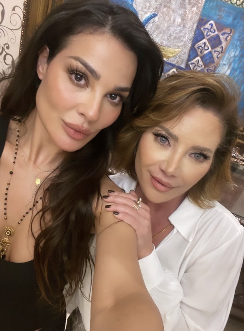 نادين نجيم وسلافة معمار