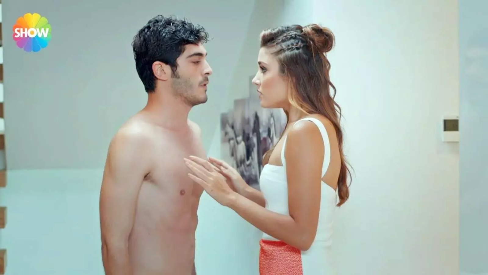 Aşk Laftan Anlamaz arasında seks Burak Deniz Hande Erçel