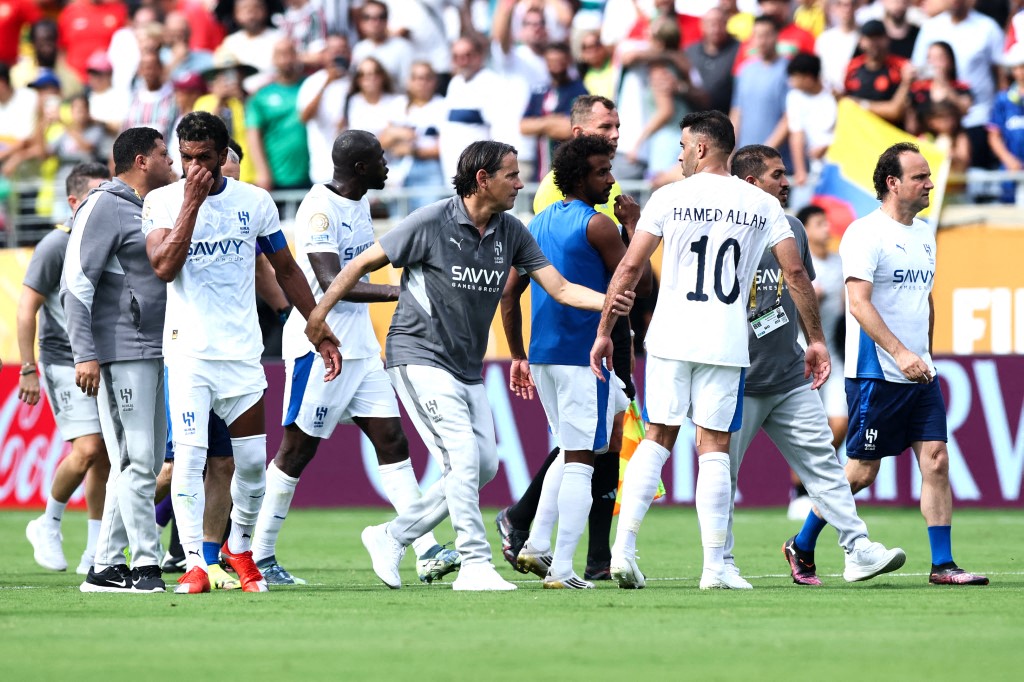الهلال السعودي والمدرب الإيطالي سيموني إنزاغي