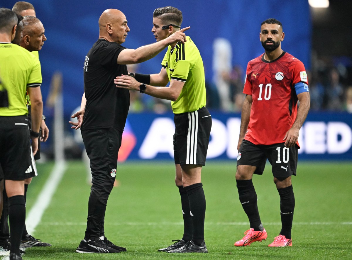 حكم مباراة مصر والأرجنتين في كأس العالم 2026 كان مثيراً للجدل
