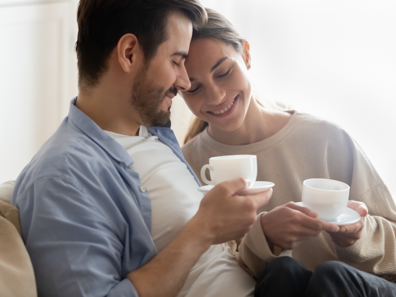 10 نصائح لتقوية العلاقات العاطفية بين الأزواج