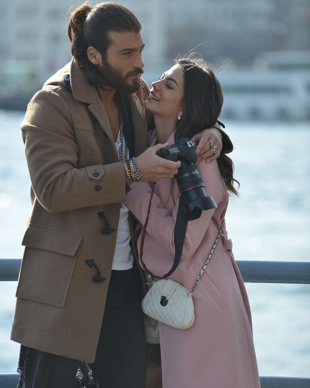 Nuova serie per Can Yaman e Demet Özdemir? Can Yaman ve Demet Özdemir'in yeni dizisi mi?