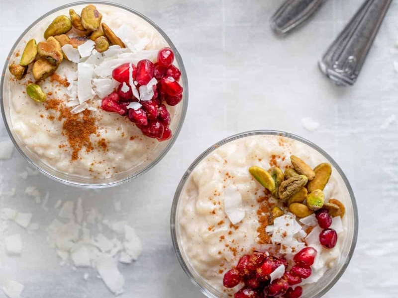 بودنغ الأرز بحليب اللوز (وصفة نباتية)