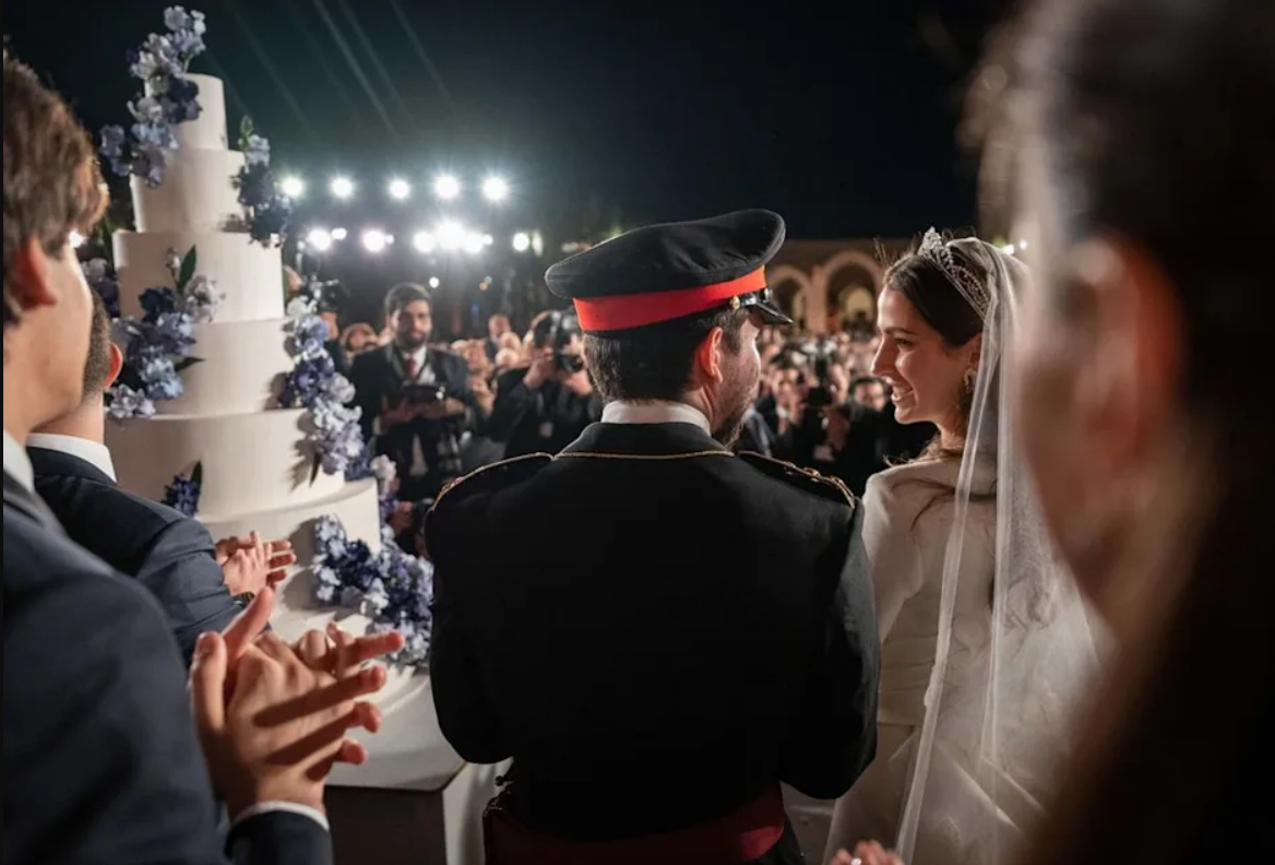 كيكة زفاف الأمير الحسين والأميرة رجوة