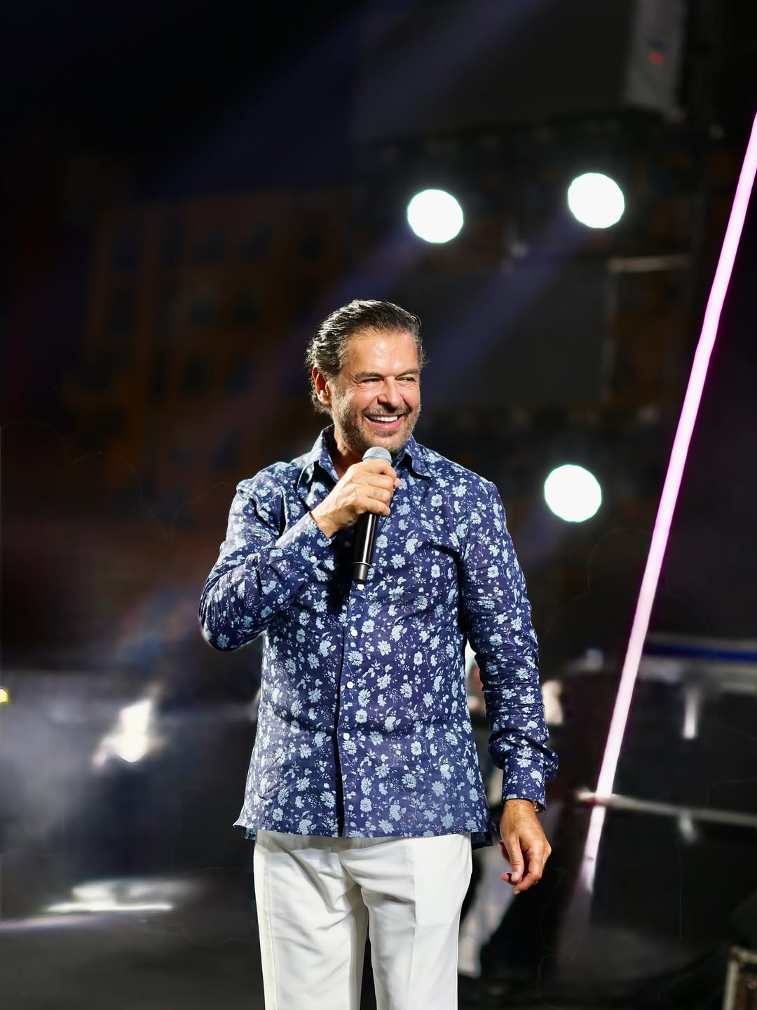 Lebanese singer Ragheb Alama