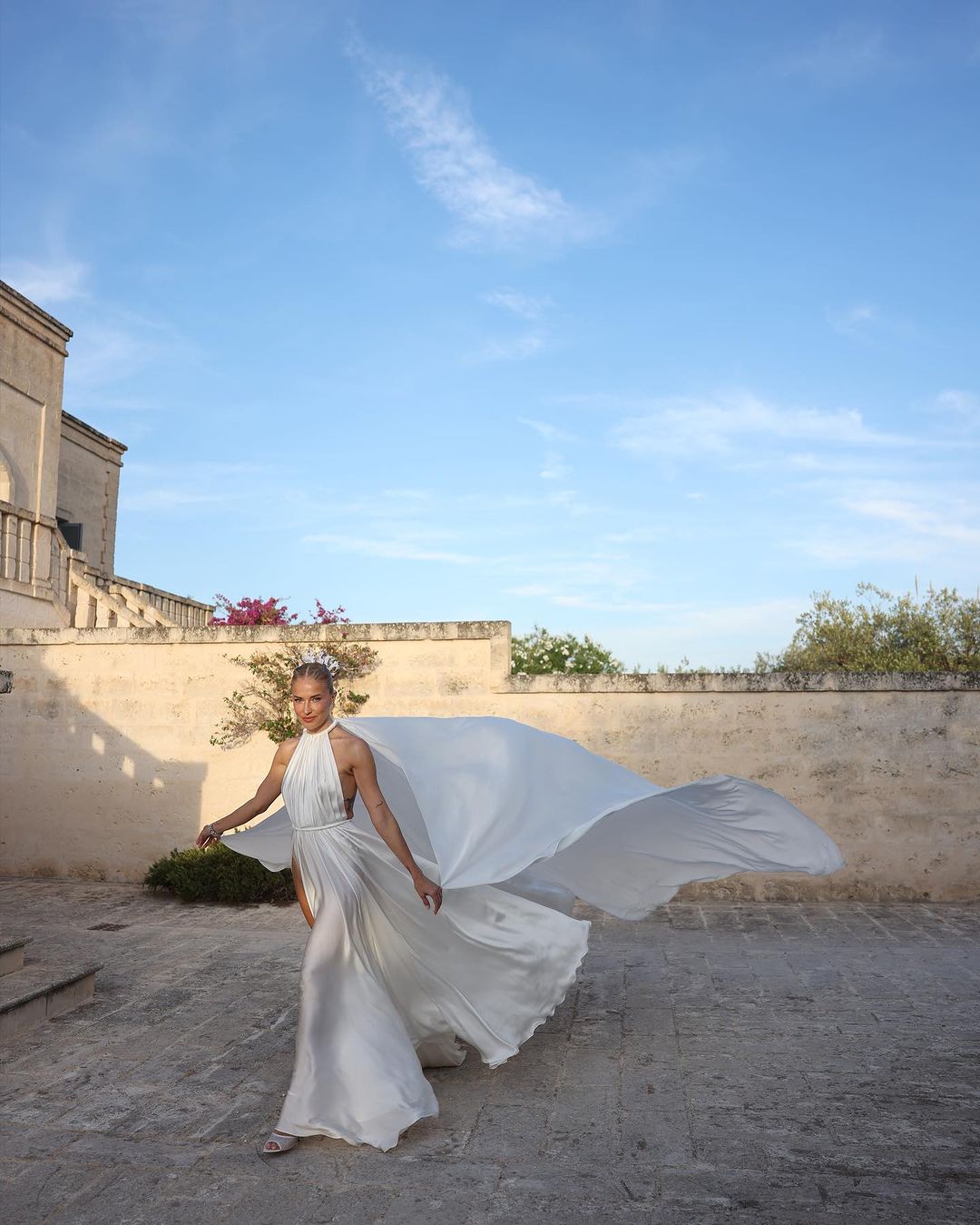 Burcu Esmersoy kimdir