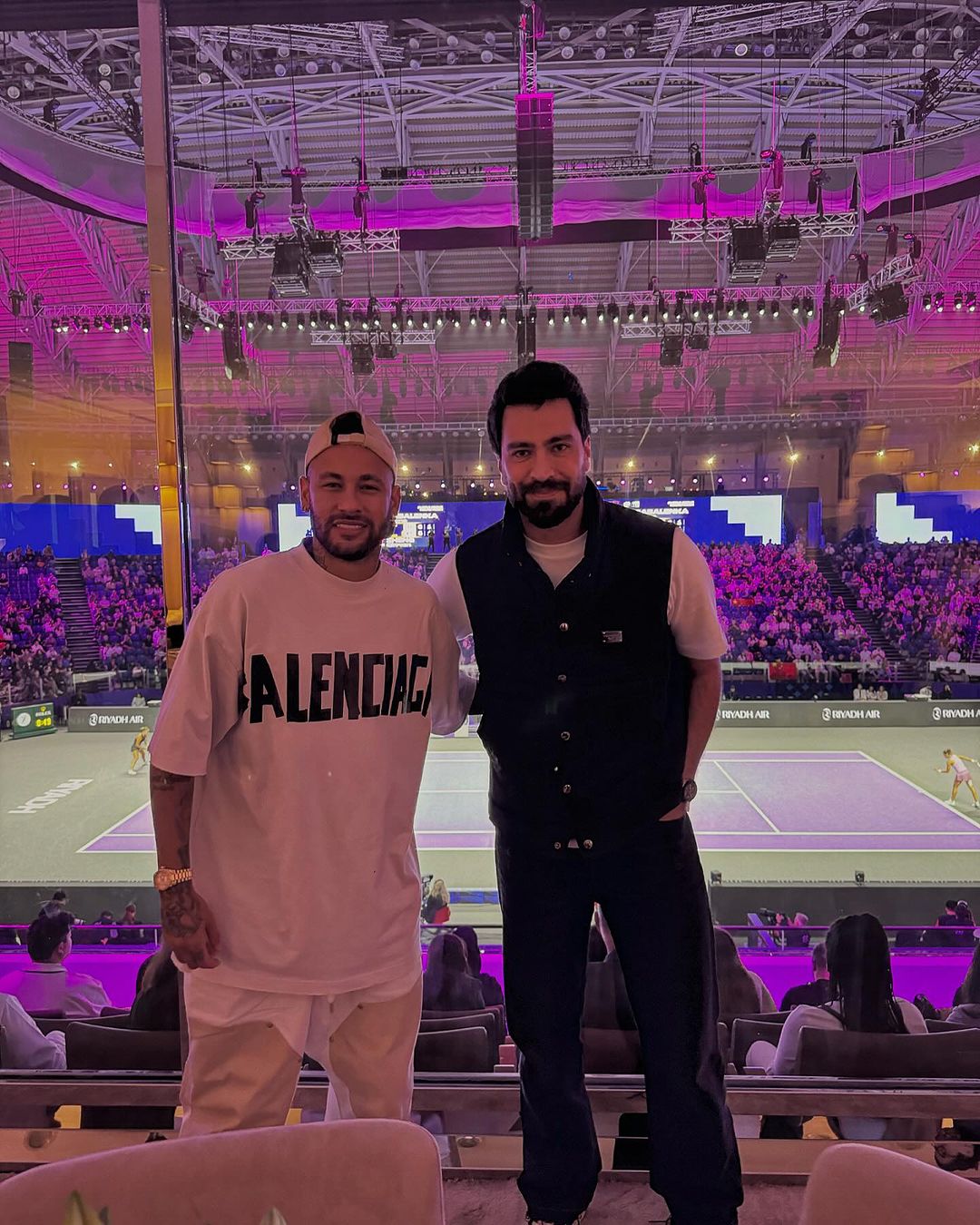 Syrian star Motasem Al Nahar meets Neymar
