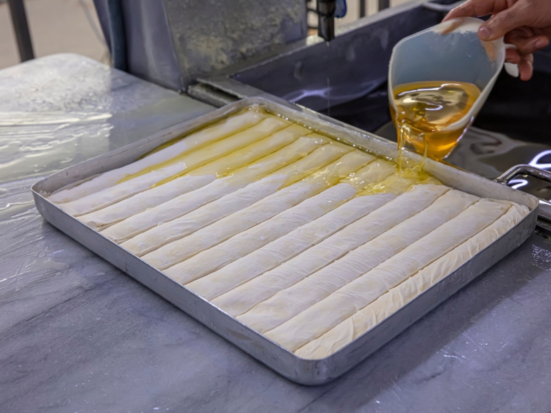 5 أفكار مختلفة لتحضير البقلاوة بنكهات شهية