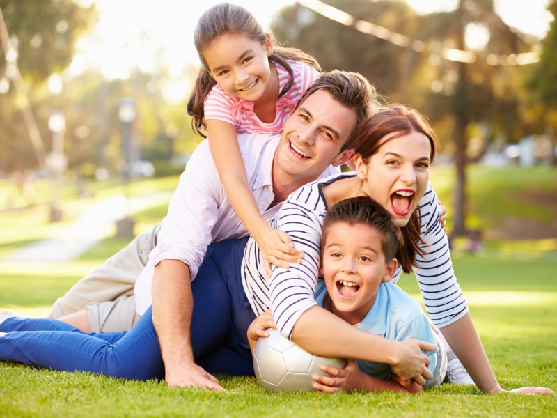 5 أشياء تجعل طفلك يشعر بالاستبعاد أو التجاهل