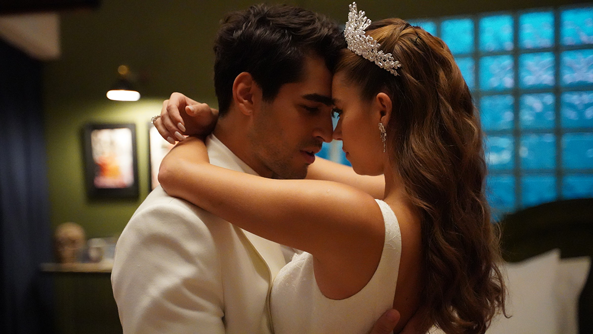 Afra Saraçoğlu and Mert Ramazan Demir