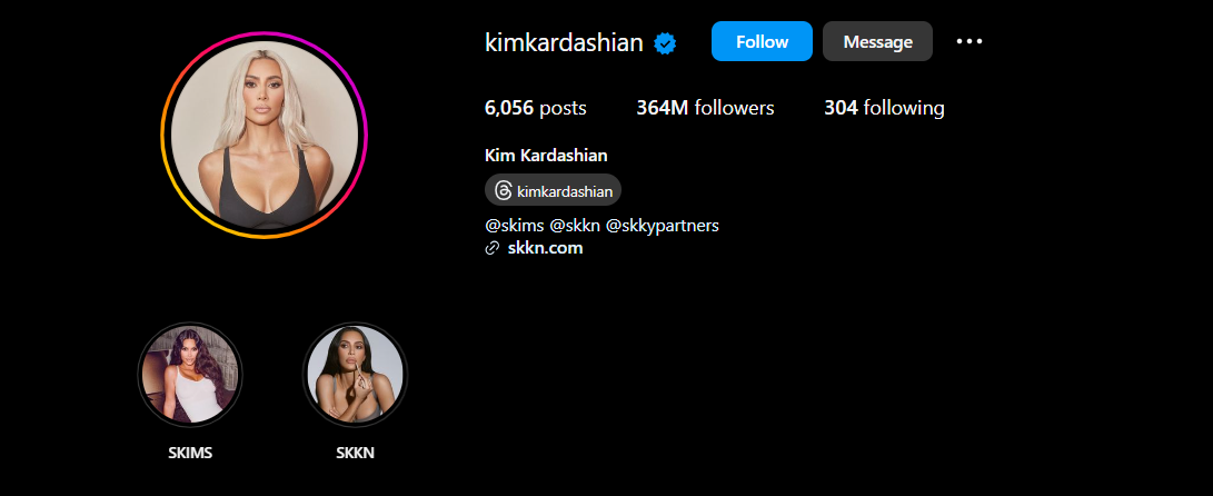  Kim Kardashian