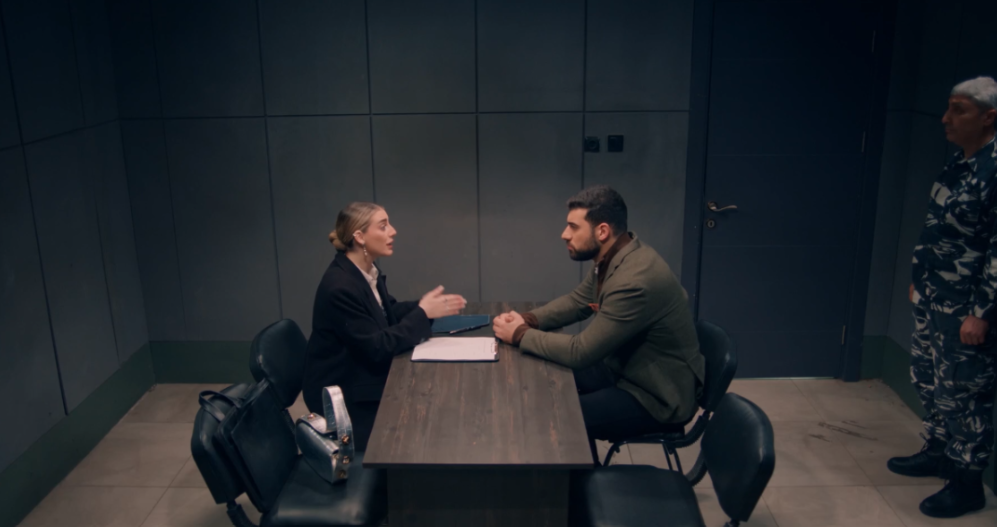 مسلسل حب ع ورق الحلقة 48.. صدمة كبيرة تعيشها لين بعد معرفتها حقيقة وفاة أهلها